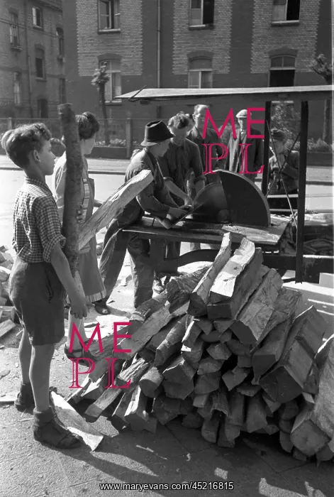 : Post-war period - firewood : Post-war period - firewood
