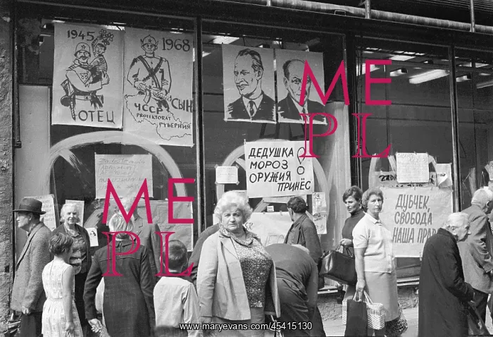 : Posters - messages - information - news - protest : Posters - messages - information - news - protest