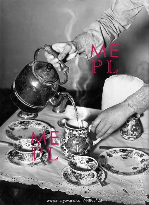 : A POT OF HOT TEA! : A POT OF HOT TEA!