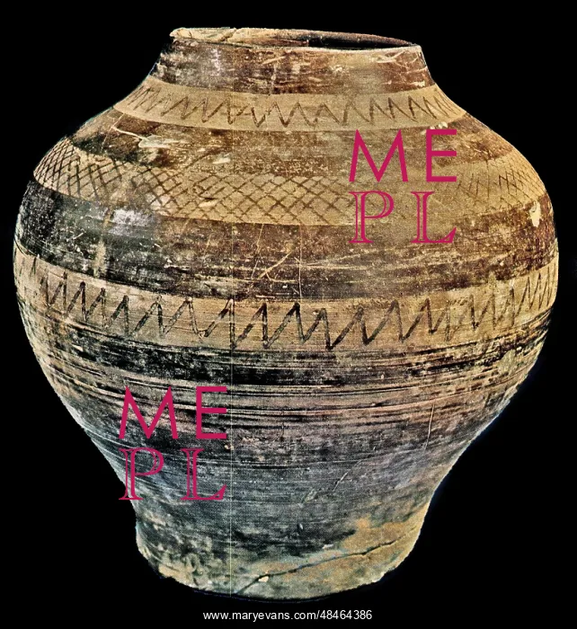 : Pottery with Grinding Patterns : Pottery with Grinding Patterns