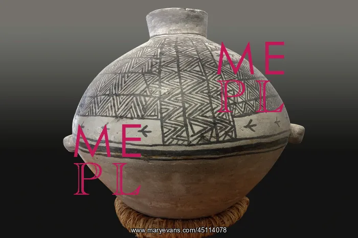 : Pottery jar, Chapin Mesa Archeological Museum : Pottery jar, Chapin Mesa Archeological Museum