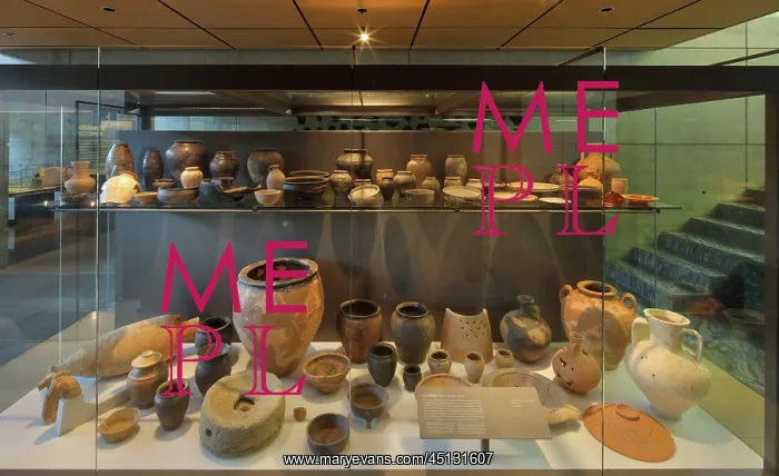 : Pottery, Musee de la Civilisation Celtique, Bibracte : Pottery, Musee de la Civilisation Celtique, Bibracte