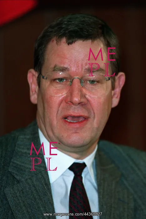 : Poul Nyrup Rasmussen : Poul Nyrup Rasmussen