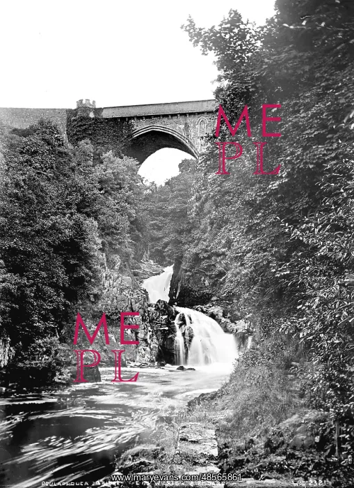 : Poulaphouca Bridge, Co Wicklow and Kildare : Poulaphouca Bridge, Co Wicklow and Kildare