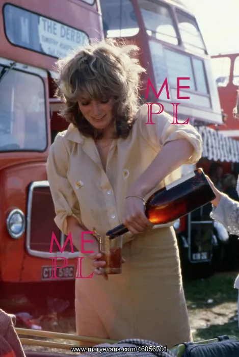 : Pouring the booze on Derby Day : Pouring the booze on Derby Day