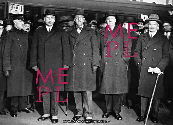 : Four Powers Conference in London, 1932 : Four Powers Conference in London, 1932
