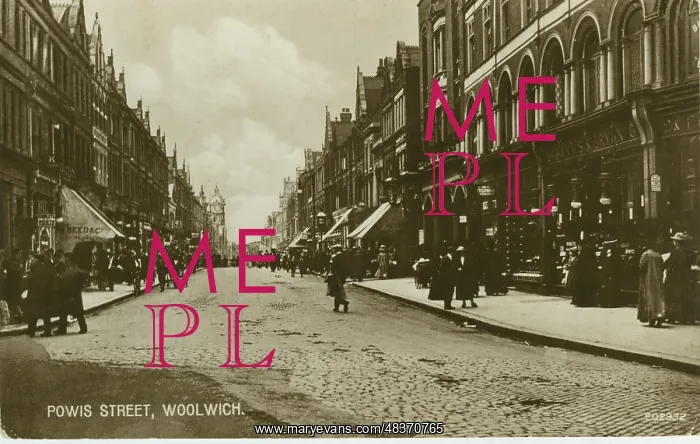  : Powis Street