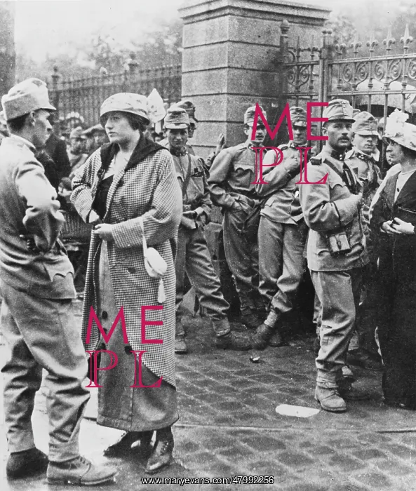 : Prague 1914, soldiers called up : Prague 1914, soldiers called up