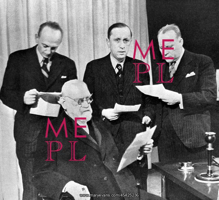  : Prague 1937, Peace Message was broadcast on Christmas