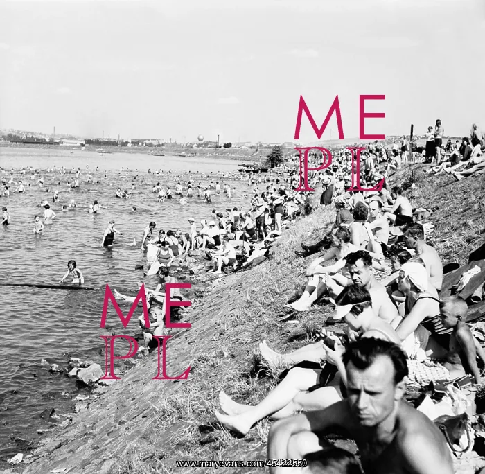 : Prague 1938 - sunbathers and swimers : Prague 1938 - sunbathers and swimers