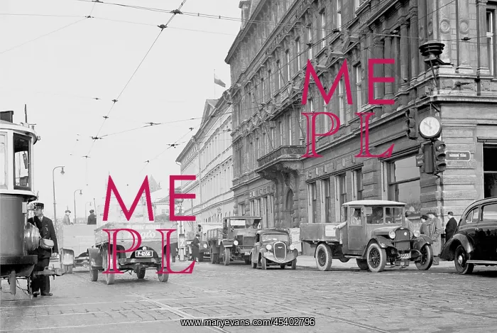  : Prague November 1938, National Boulevard