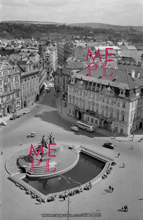: Prague - Old Town Square - John Huss : Prague - Old Town Square - John Huss
