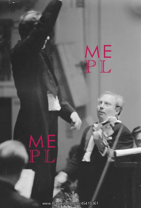 : Prague Spring - Isaac Stern : Prague Spring - Isaac Stern