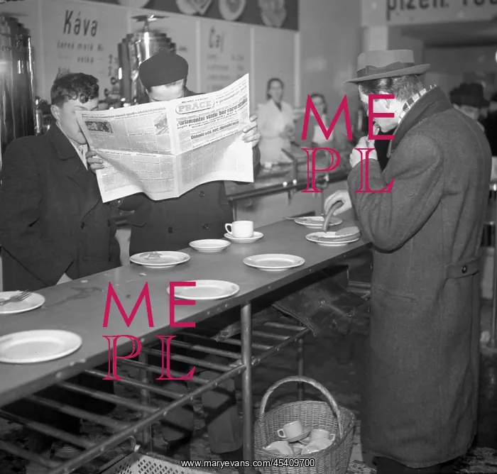 : Prague during turbulent 1948 putsch - buffet : Prague during turbulent 1948 putsch - buffet