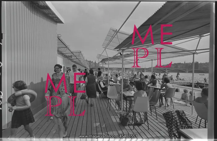 : Prague, Vltava River, Slovansky Island, swimming pool : Prague, Vltava River, Slovansky Island, swimming pool