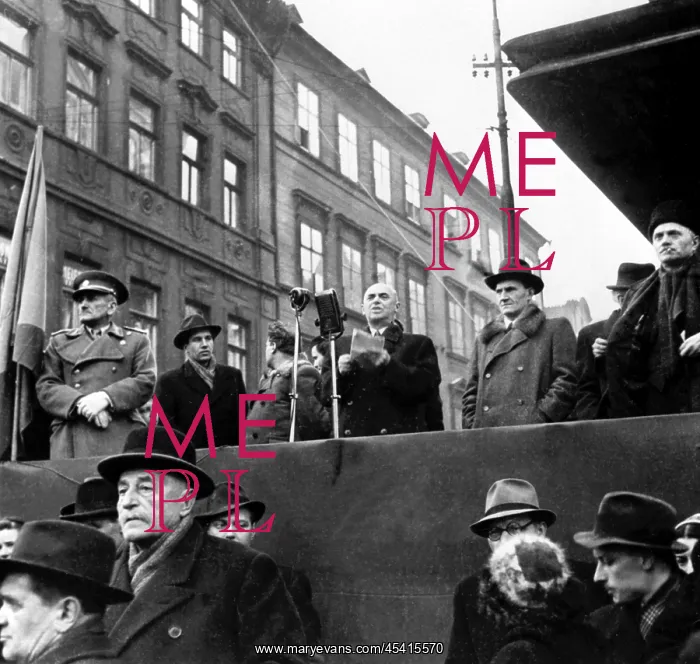  : Prague - Wenceslas Square - February 1948