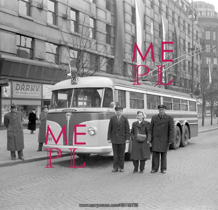 : Prague - Wenceslas Square - trolley bus stop : Prague - Wenceslas Square - trolley bus stop
