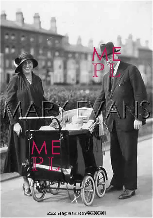 : PRAM 1920S : PRAM 1920S