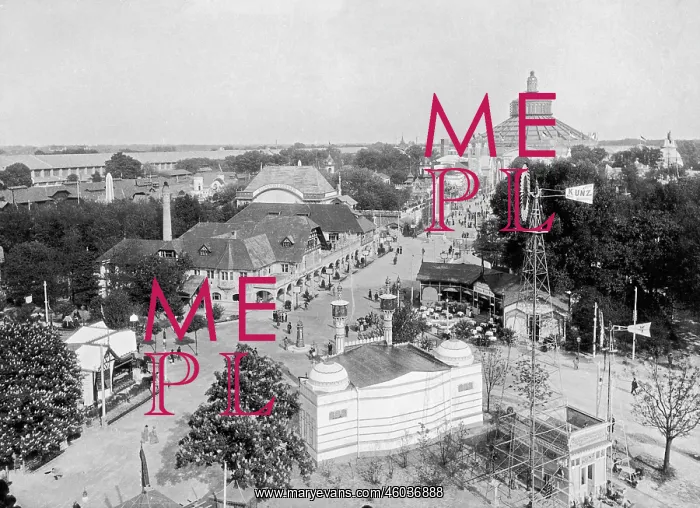 : Prater with Rotunde : Prater with Rotunde