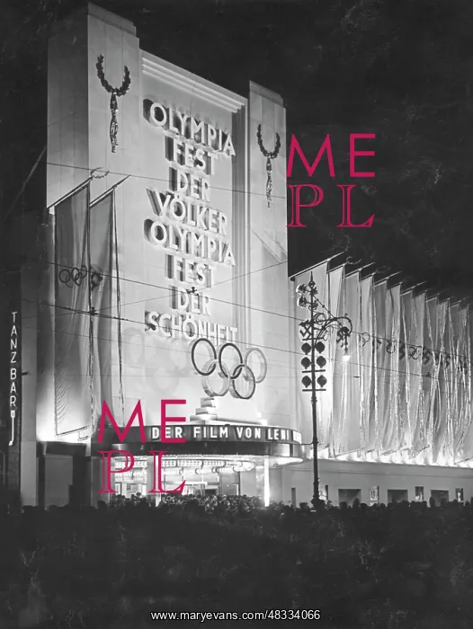 : Premiere of Olympia, 1938 : Premiere of Olympia, 1938