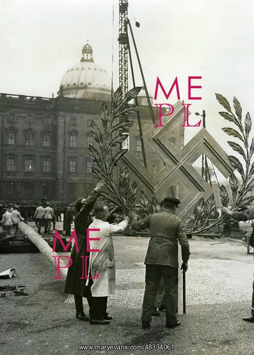 : Preparations for May Day, 1935 : Preparations for May Day, 1935