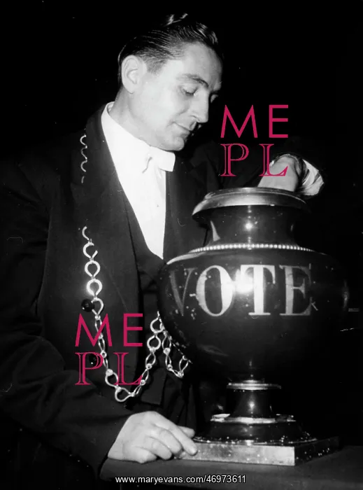 : Preparations for presidential elections, Versailles, Paris : Preparations for presidential elections, Versailles, Paris