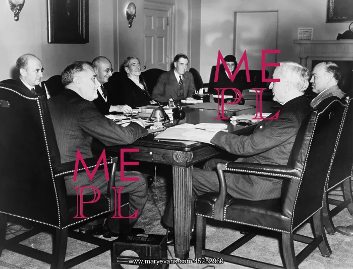 : Pres. Franklin Roosevelt meets with cabinet in : Pres. Franklin Roosevelt meets with cabinet in