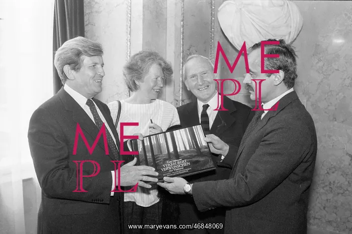 : Presentation of book Verzaubert, Verwunschen : Presentation of book Verzaubert, Verwunschen