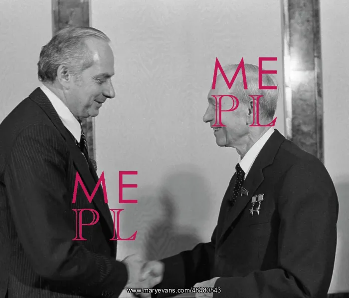 : Presentation of credentials : Presentation of credentials