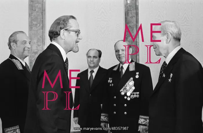 : Presentation of letters of credence from Danish : Presentation of letters of credence from Danish