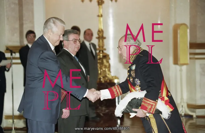 : Presentation of letters of credence in Kremlin : Presentation of letters of credence in Kremlin