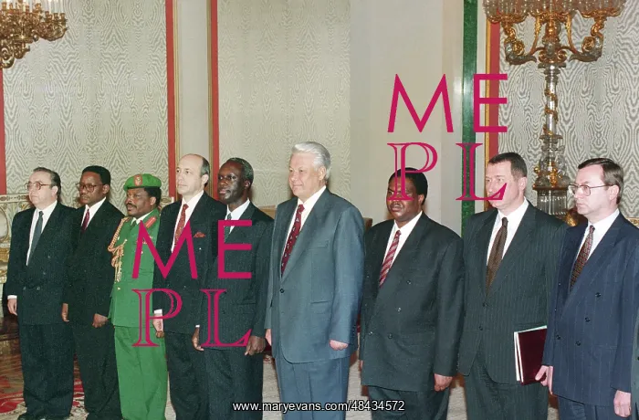 : Presenting of credentials, 1995 : Presenting of credentials, 1995