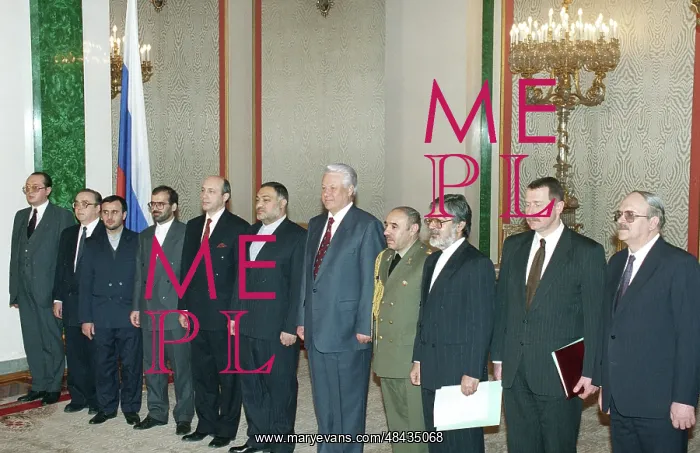  : Presenting of credentials, 1995