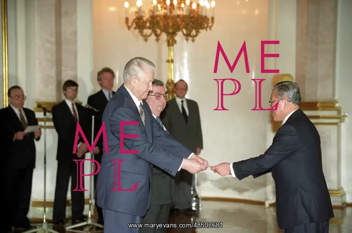 : Presenting credentials to Boris Yeltsin, 1997 : Presenting credentials to Boris Yeltsin, 1997