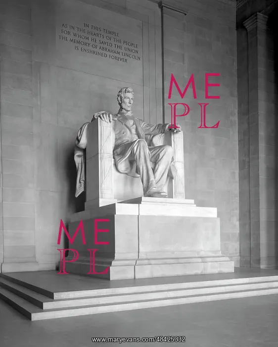 : The President Abraham Lincoln statue inside the : The President Abraham Lincoln statue inside the