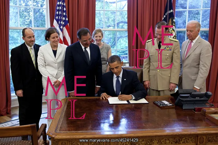 : President Barack Obama signs the certification ? : President Barack Obama signs the certification ?
