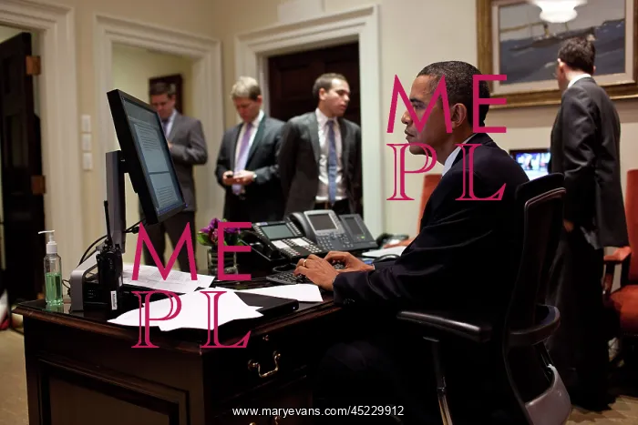 : President Barack Obama works on his statement ? : President Barack Obama works on his statement ?