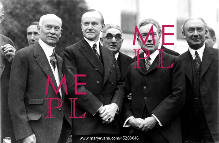 : President Calvin Coolidge (1872-33) with ? : President Calvin Coolidge (1872-33) with ?