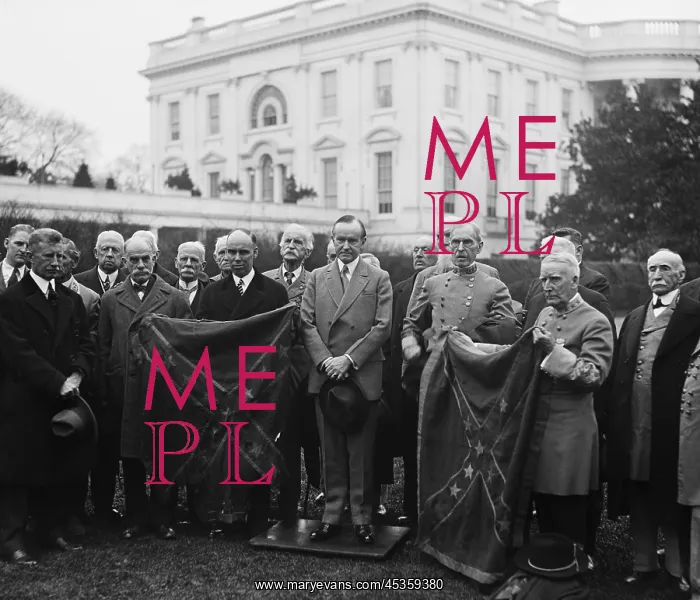: President Calvin Coolidge with Confederate group : President Calvin Coolidge with Confederate group