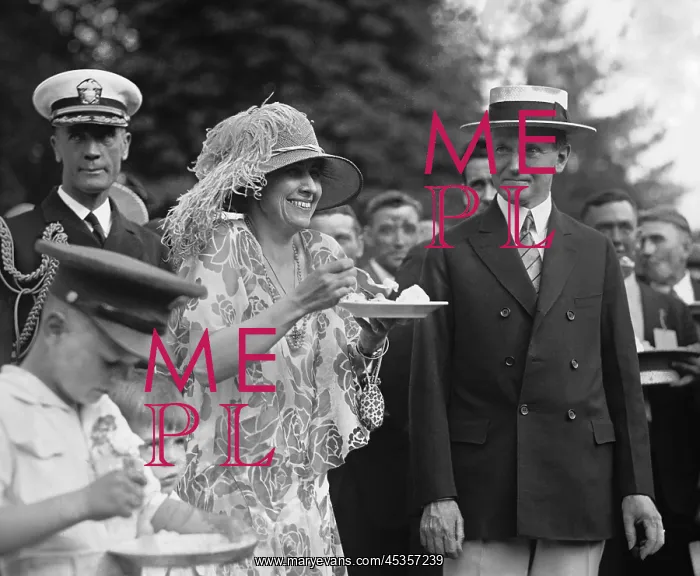 : President Calvin Coolidge and First Lady Grace Coolidge : President Calvin Coolidge and First Lady Grace Coolidge