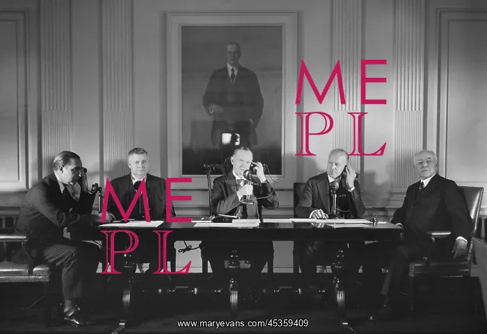 : President Calvin Coolidge participating a group : President Calvin Coolidge participating a group