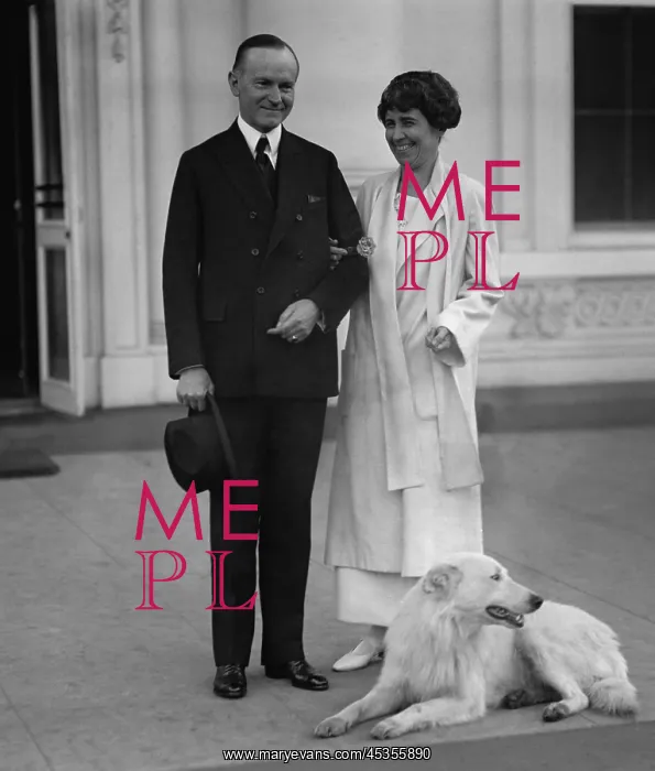 : President Calvin and Grace Coolidge acknowledge : President Calvin and Grace Coolidge acknowledge