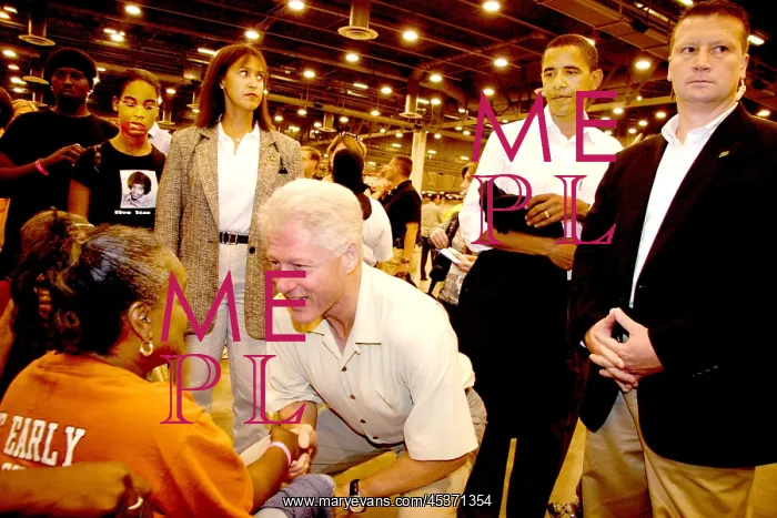 : President Bill Clinton greets an Katrina evacuee : President Bill Clinton greets an Katrina evacuee
