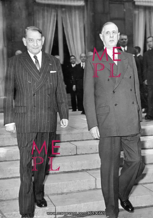 : President Coty and General de Gaulle, Paris : President Coty and General de Gaulle, Paris