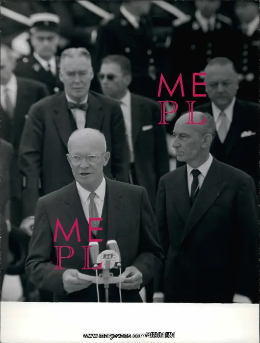 : President Eisenhower arrives in Paris : President Eisenhower arrives in Paris
