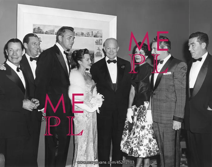 : President Eisenhower with celebrities at the White : President Eisenhower with celebrities at the White