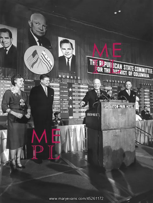 : President Eisenhower speaks to Republicans on : President Eisenhower speaks to Republicans on