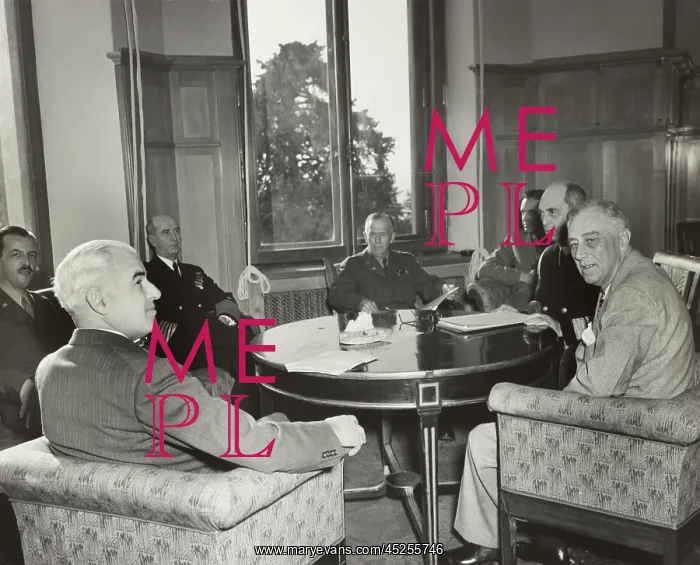 : President Franklin Roosevelt and Americans at : President Franklin Roosevelt and Americans at
