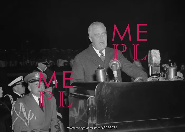 : President Franklin Roosevelt attacking the Supreme : President Franklin Roosevelt attacking the Supreme