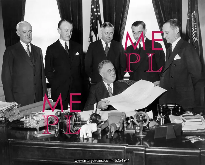 : President Franklin Roosevelt commissions ? : President Franklin Roosevelt commissions ?